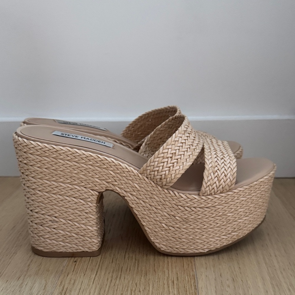 Steve Madden Women's Cream Woven Platform Heels